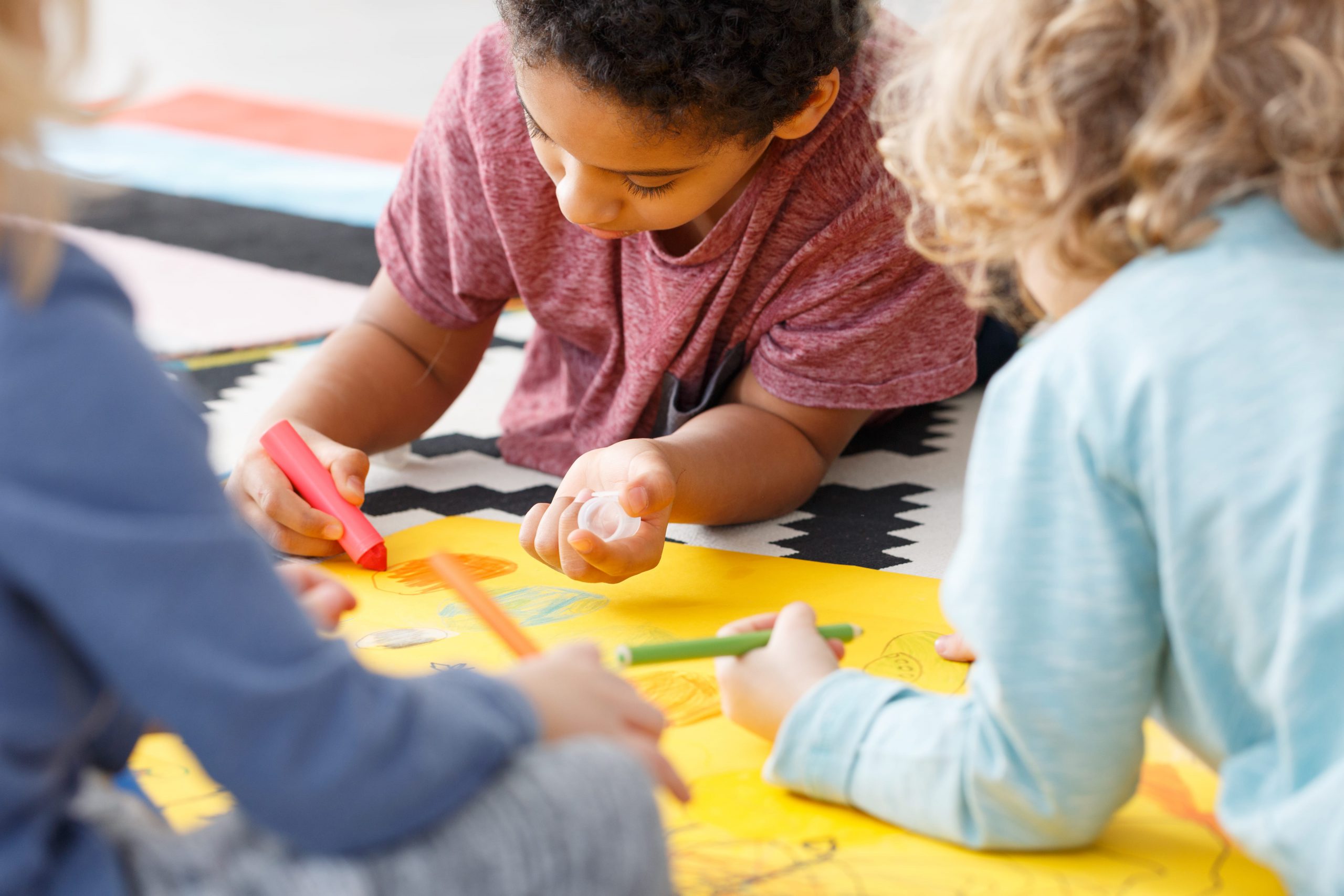 7 formas de despertar a criatividade da criança - Centro